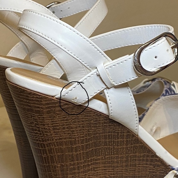 Guess signature wedges womens  size 9M - Picture 7 of 10